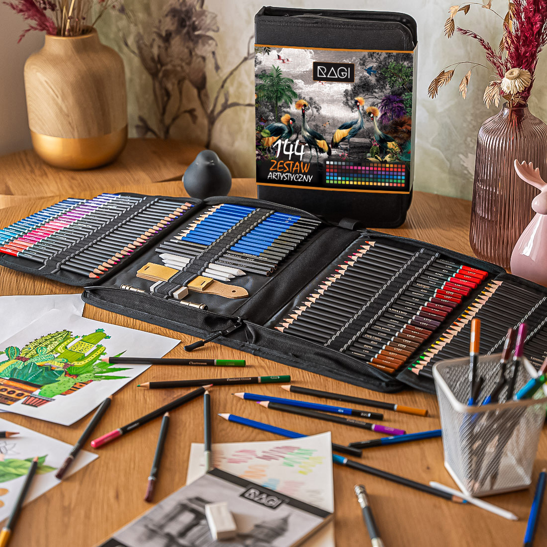 Duży Zestaw Kredek i Ołówków do Rysowania Szkicowania Profesjonalny 148 el pol_pl_Zestaw-kredek-i-olowkow-148-elementow-283_10